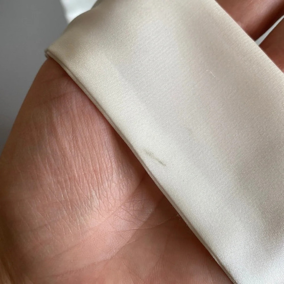 Faux fur cream wrap with satin tie - Wedding - Picture 7 of 11